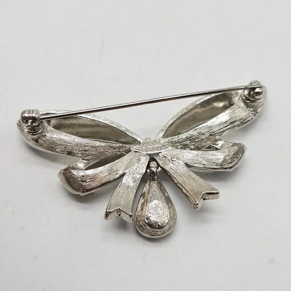 AVON Vintage Rhinestone Bow Green Drop Silver Brooch Pin - Picture 2 of 4